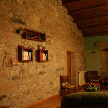 Гостьовий будинок Rectoral De Goian Саррія Екстер'єр фото