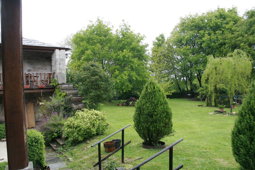 Гостьовий будинок Rectoral De Goian Саррія Екстер'єр фото